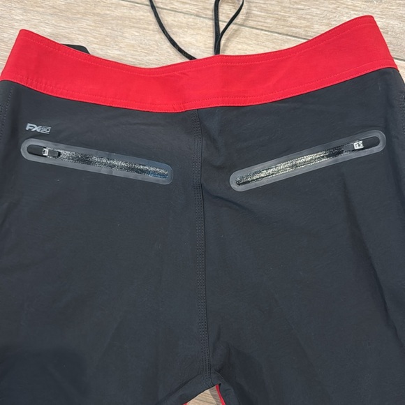 Pelagic Red and Black Board Shorts Quick-Dry Swimwear SZ 34 - Picture 5 of 7